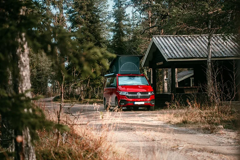 Vom Kastenwagen zum Bulli wechseln